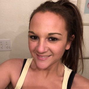 Meet your Posher, Holly